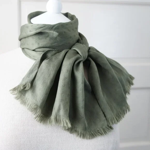 Vintage Valentino Dark Sage Green 100% Silk Scarf - Picture 7 of 12